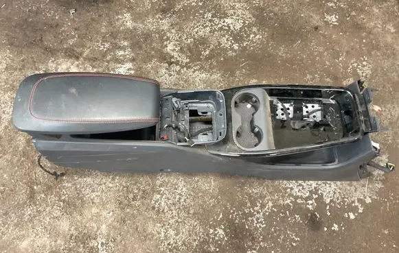 Ford Mach-E I Armrest 230111 230111A LJ8T14D202BA