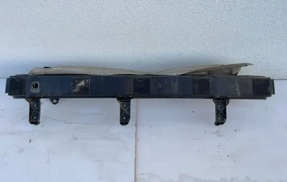 Renault Twingo III Rear beam BR32011009