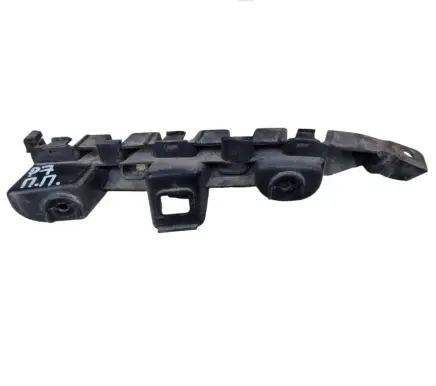 Volkswagen PASSAT B7 Front bumper mounting bracket 3AA807184