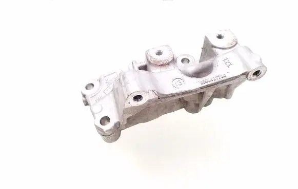 Land Rover Evoque I Engine mounting bracket 9656597780