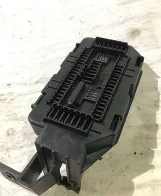 BMW X5 F15 Fuse module 9316568 19326000002 08112013