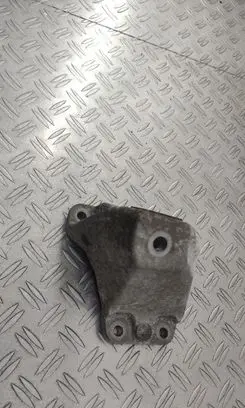 BMW 5 F10 F11 Engine mounting bracket 6795958