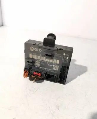 Audi Q5 SQ5 Door control unit/module 8K0959793M