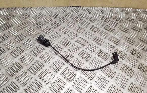 Audi S5 Facelift Brake pads wear sensor 