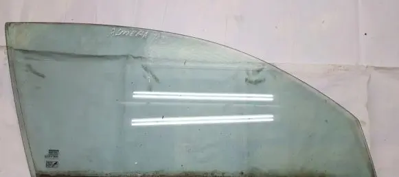 Nissan Almera N16 Front door window glass four-door