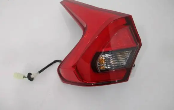 Mitsubishi Eclipse Cross Rear/tail lights