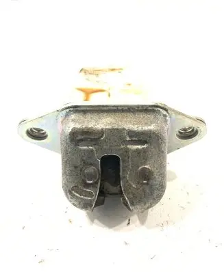 Subaru Forester SH Tailgate/trunk/boot lock/catch/latch