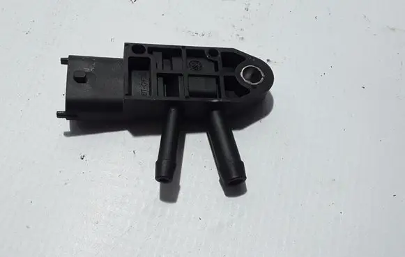 Volvo XC40 Exhaust pressure sensor 31697984