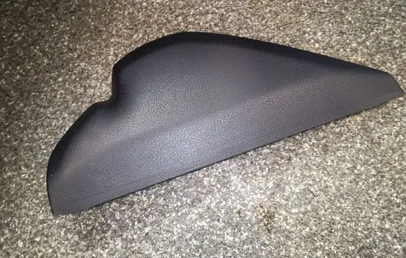 Dashboard side end trim