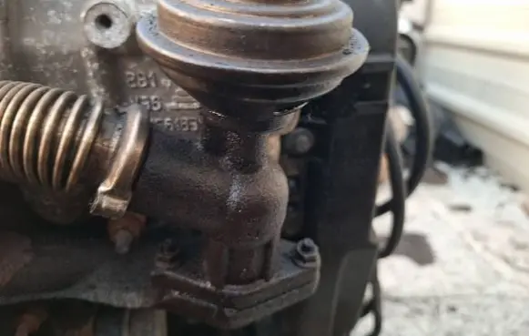 Citroen Xsara EGR valve 9633602180