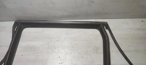 Jeep Cherokee Rubber seal rear door 12ED