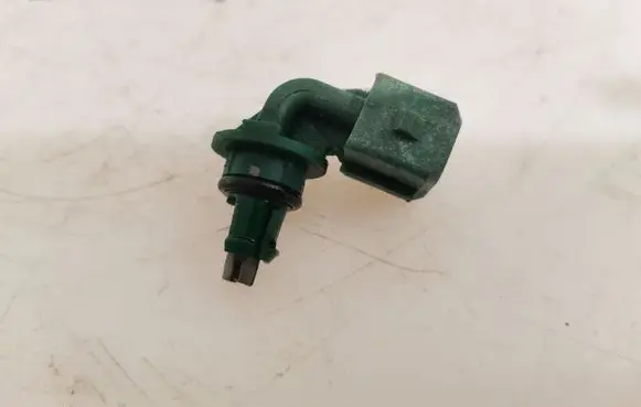 Renault Clio III Intake air temperature sensor H77104077