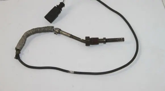 Audi A4 S4 B8 8K Exhaust gas temperature sensor 03G906088AN