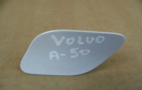 Volvo XC40 Headlight washer spray nozzle cap/cover 31449357