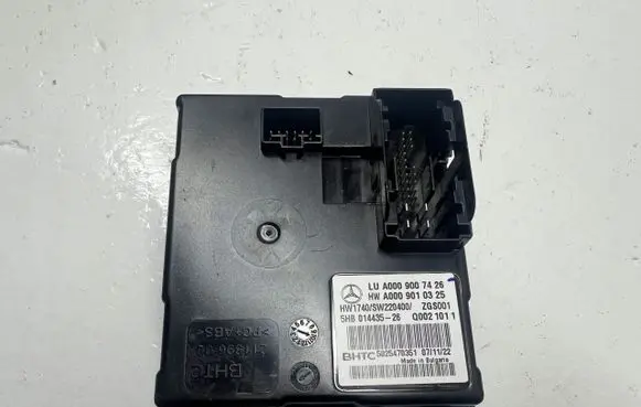 Mercedes-Benz E W213 Air conditioner control unit module A0009007426
