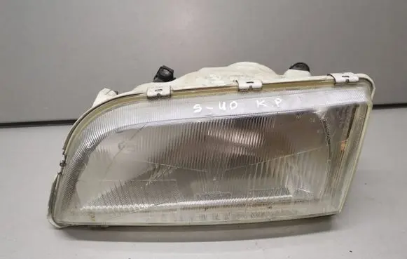 Volvo S40, V40 Headlight/headlamp 14556100 145561