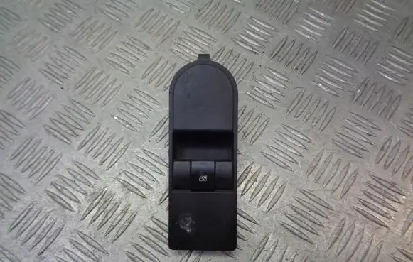 Opel Astra H Quarter vent window switch 