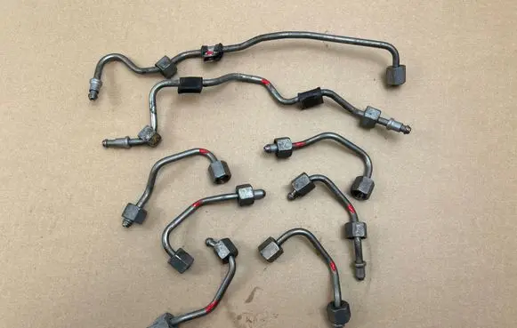 Mercedes-Benz E W211 Fuel injector supply line/pipe 