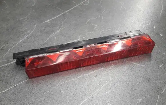 Ford Mondeo Mk III Third/center stoplight 1S71-13A613-AC