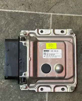 BMW X6 F16 Adblue control unit 7445434 003000000 0281032793