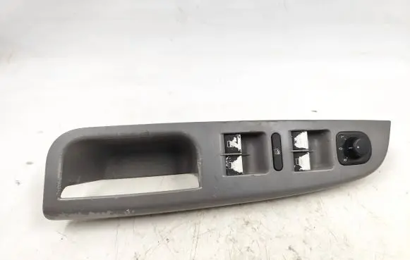 Volkswagen Jetta V Electric window control switch 1K4959857
