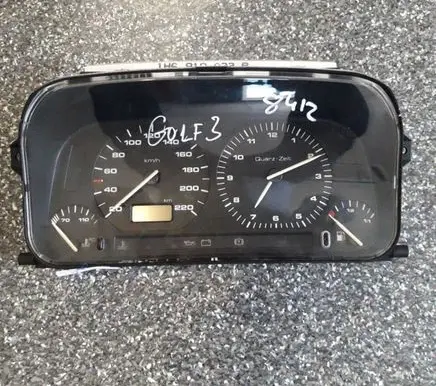 Volkswagen Golf III Speedometer (instrument cluster) 1H6919033L