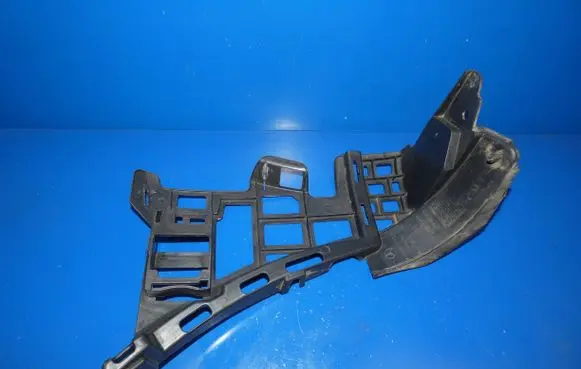 Mercedes-Benz GLA W156 X156 Rear bumper mounting bracket A1568851214