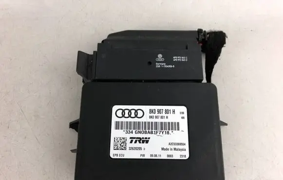 Audi A4 S4 B8 8K Hand brake control module 8K0907801H