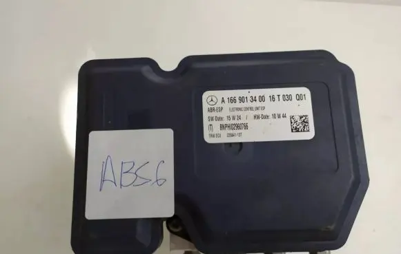 Mercedes-Benz GLE (W166 - C292) ABS Pump 225841137 A1669013400 BNPHH0296076
