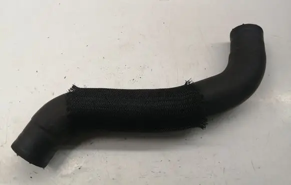 Toyota Corolla Verso AR10 Engine coolant pipe/hose 165710R010