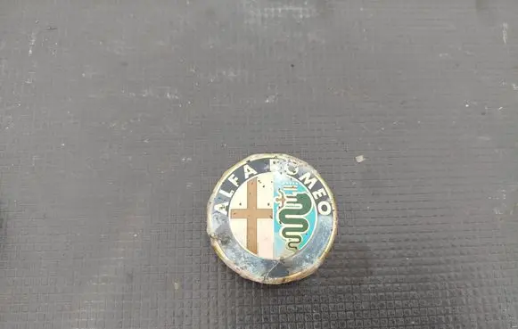 Alfa Romeo 147 Original wheel cap 