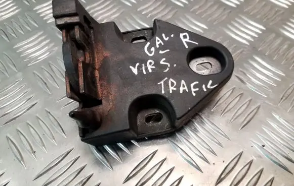 Loading door lock