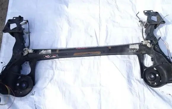 Peugeot Rifter Rear bumper support beam 