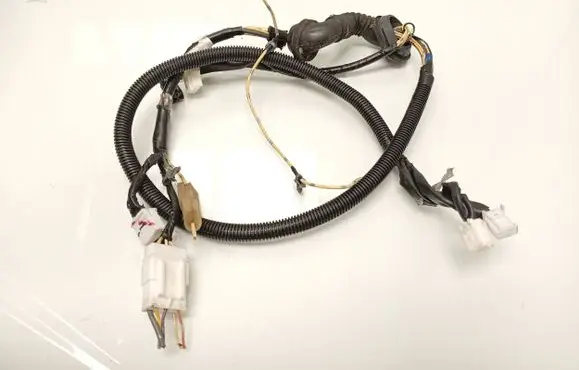Nissan Pathfinder R51 Tailgate/trunk wiring harness 24260EA500
