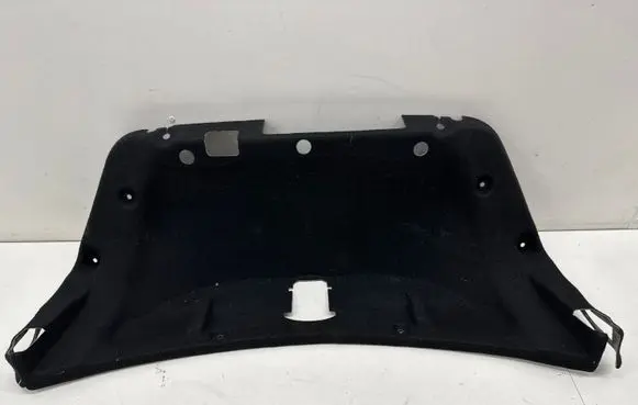 Mercedes-Benz C W204 Tailgate/boot lid cover trim A2046940525
