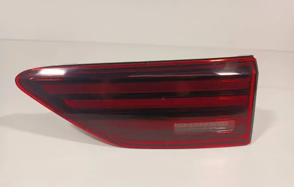 Volkswagen Golf VIII Tailgate rear/tail lights 5H0945094J LF48499 5H0945094