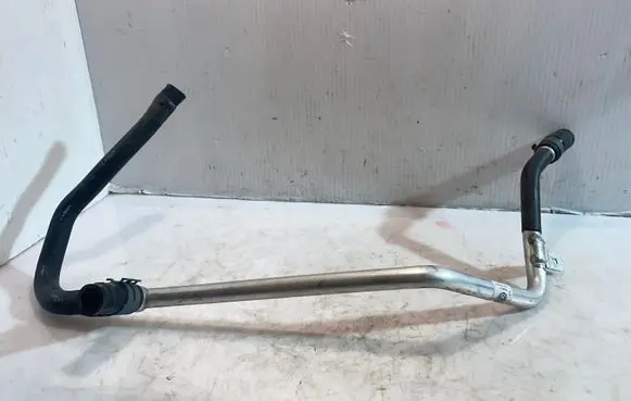 Audi Q7 4L Engine coolant pipe/hose