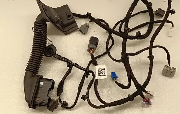 Chrysler Pacifica Front door wiring loom P68401581AB 68401581AB