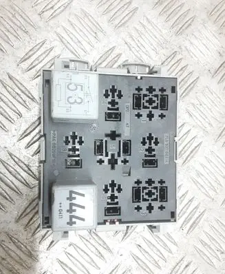 Volkswagen Touareg I Fuse module 7L0937503A