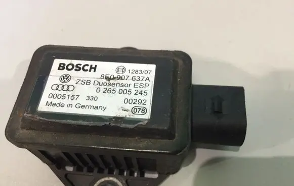 Audi A4 S4 B6 8E 8H ESP acceleration yaw rate sensor 8E0907637A 0265005245 0005157330