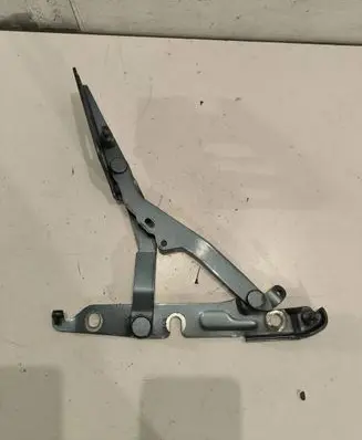 Audi A6 S6 C6 4F Tailgate/trunk/boot hinge 4F5823302D S52669