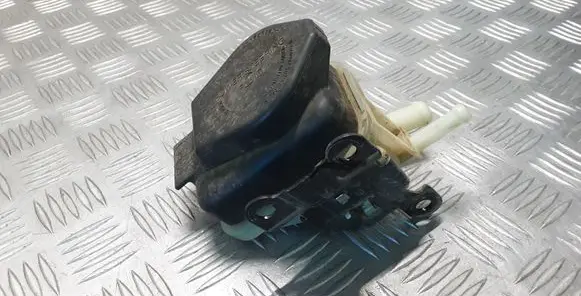 Toyota Hilux VIII Power steering fluid tank/reservoir 