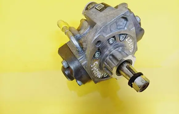 Mazda 5 Fuel injection high pressure pump RF7J13800B 294000-0421