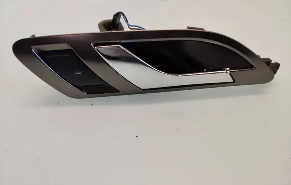 Skoda Superb B5 (3U) Front door interior handle 3U0837248