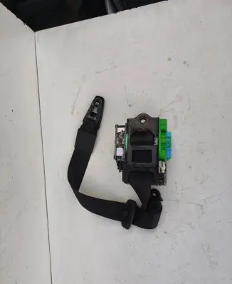 Audi A4 S4 B8 8K Front seatbelt 8A0857732