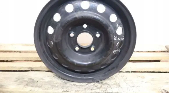 KIA Ceed R15 steel rim 