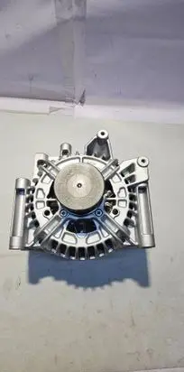 Mercedes-Benz E W211 Generator/alternator 0124625014 A0131540002