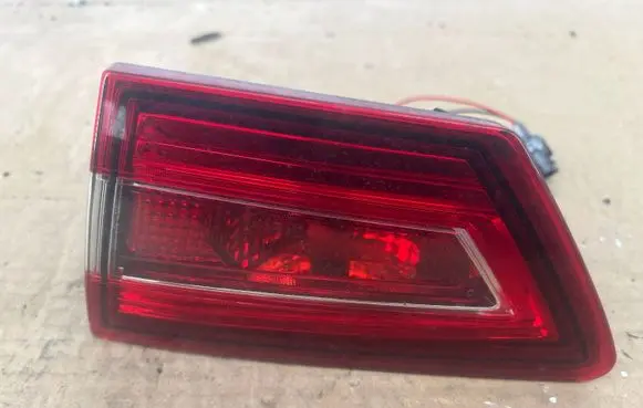 Renault Clio IV Tailgate rear/tail lights 265507526R