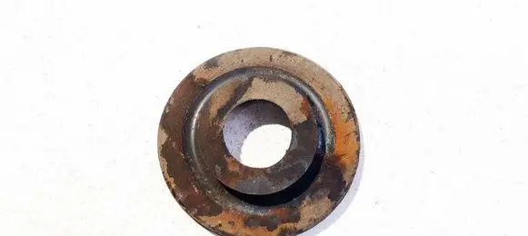 Volkswagen Jetta V Front coil spring rubber mount 1K0512149B