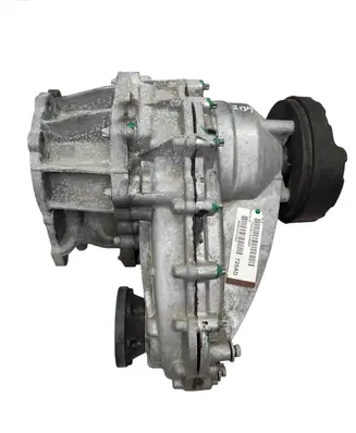 Gearbox transfer box case